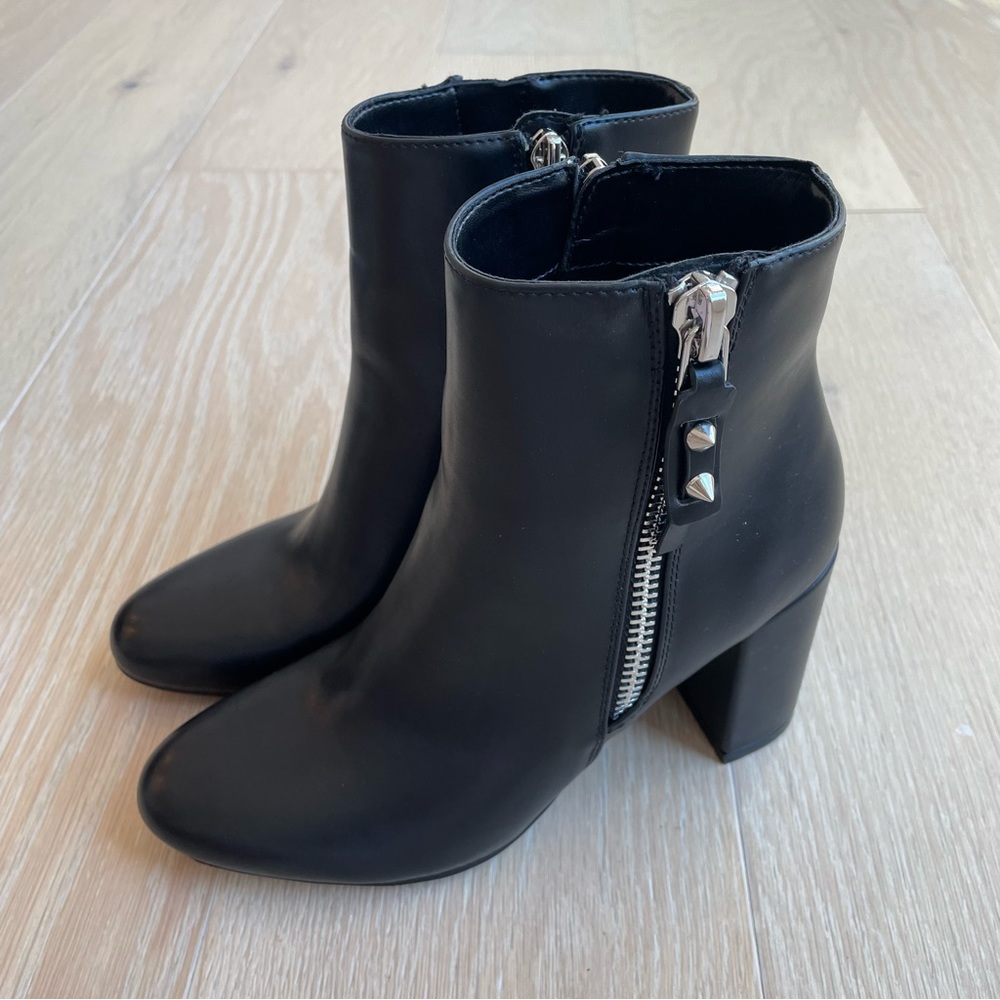 Nine West “Trike” Block Heel Ankle Boot NIB